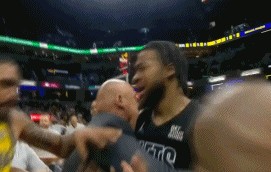 DB视讯官网多名球员离开替补席？托尼兄弟：这不归我们管 联盟办公室会处理