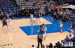 DB电子官网没谱！威少底角三分再度投出三不沾 最终掘金24秒违例