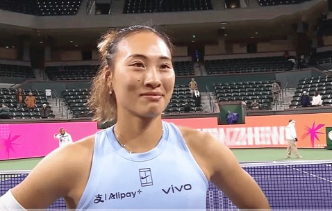 中国一姐大胜！郑钦文晋级16强，创造1项个人纪录，斩获10万奖金