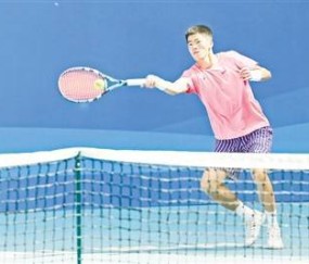 第十五届全运会群众比赛 网球单项预赛在郑开拍