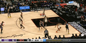 DB视讯官网还得练啊老弟🤨！德罗赞假动作晃起英雄心 屡次上课奥萨尔