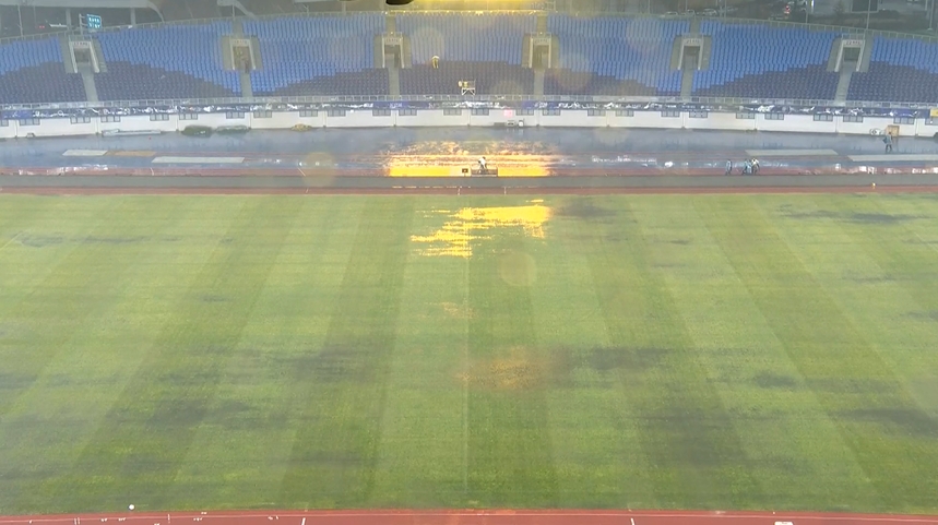 DB电子官网和天气“杠”上了！西海岸去年遭遇大雾，今年又碰上大雨、大风