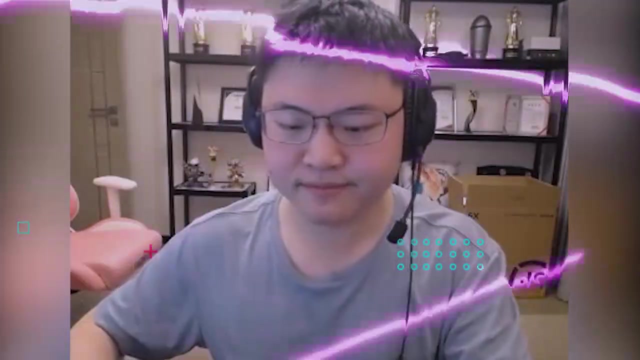 DB视讯官网Uzi四连跪后，掏出绝活完美R大四个：没怎么改，这么久没玩还会！