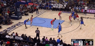 DB视讯百家乐手热！亚历山大半节时间4投全中独得8分2助 率队咬住比分